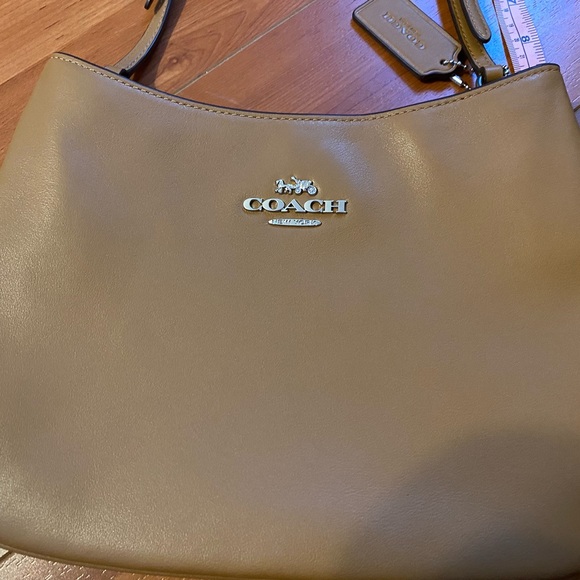 Coach smooth leather tan color shoulder bag. Classic! Never used-NWOT - Picture 6 of 10